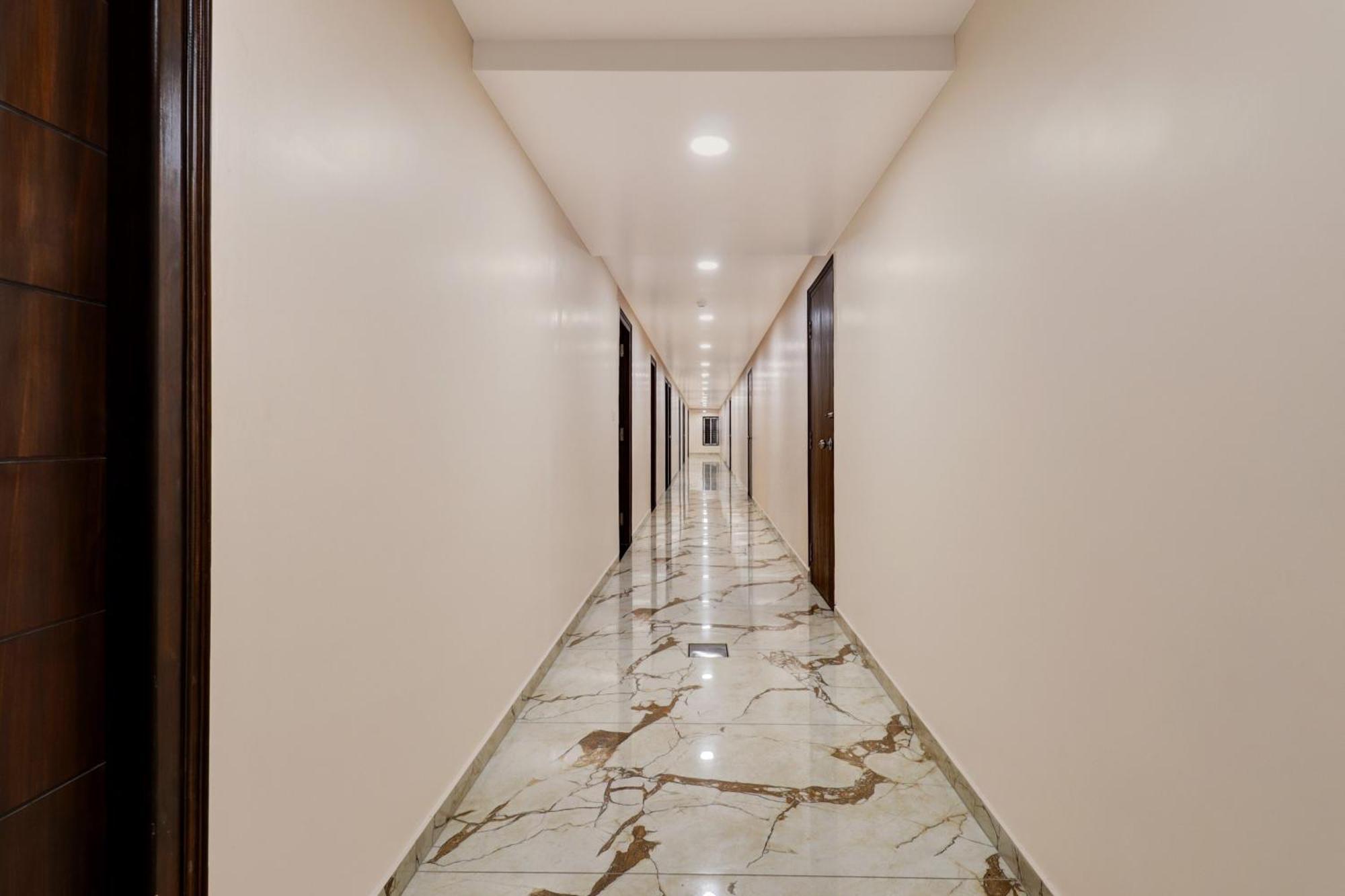 Super Townhouse Arekere Near Mithai Mahal 벵갈루루 외부 사진