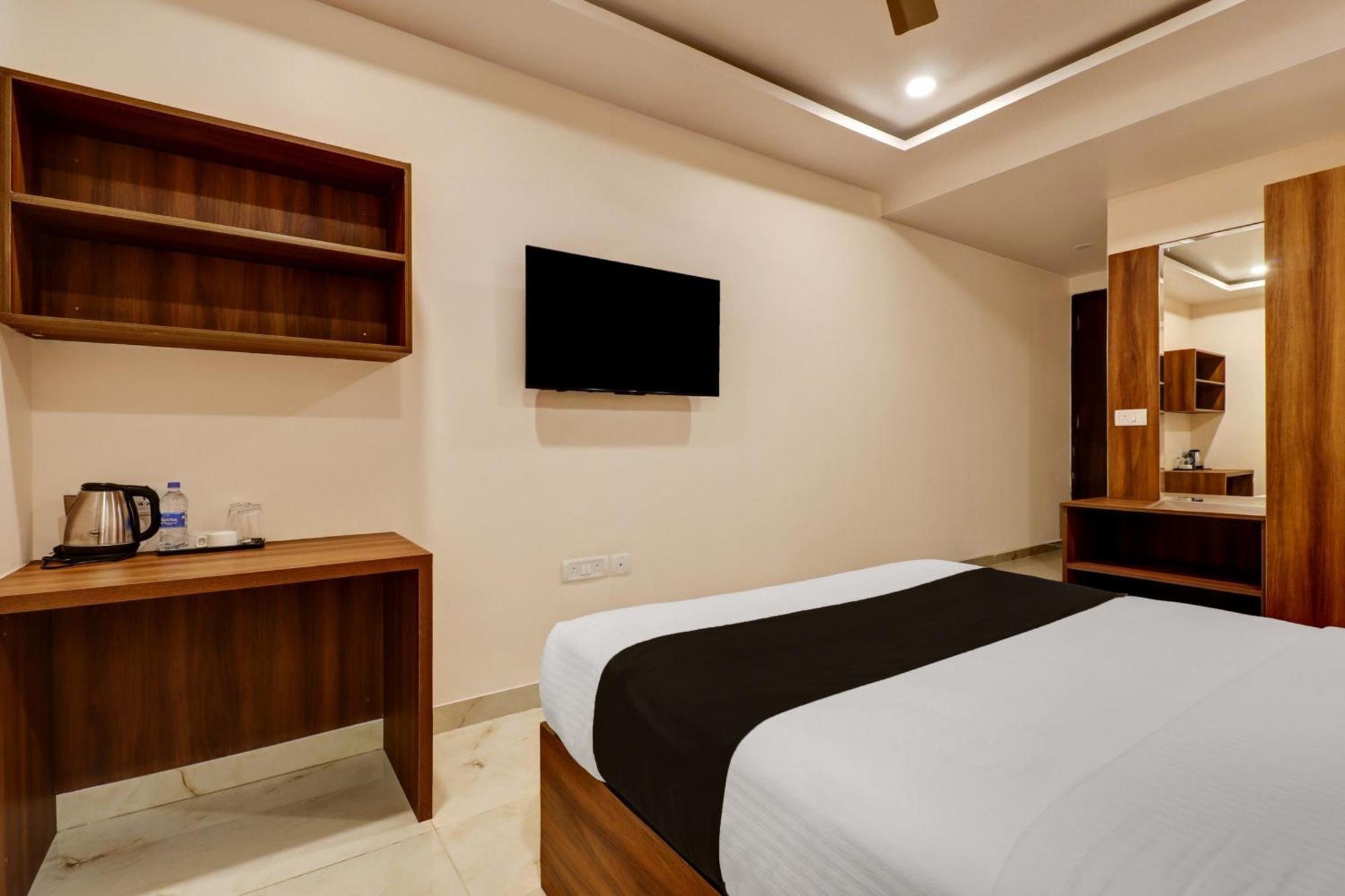 Super Townhouse Arekere Near Mithai Mahal 벵갈루루 외부 사진