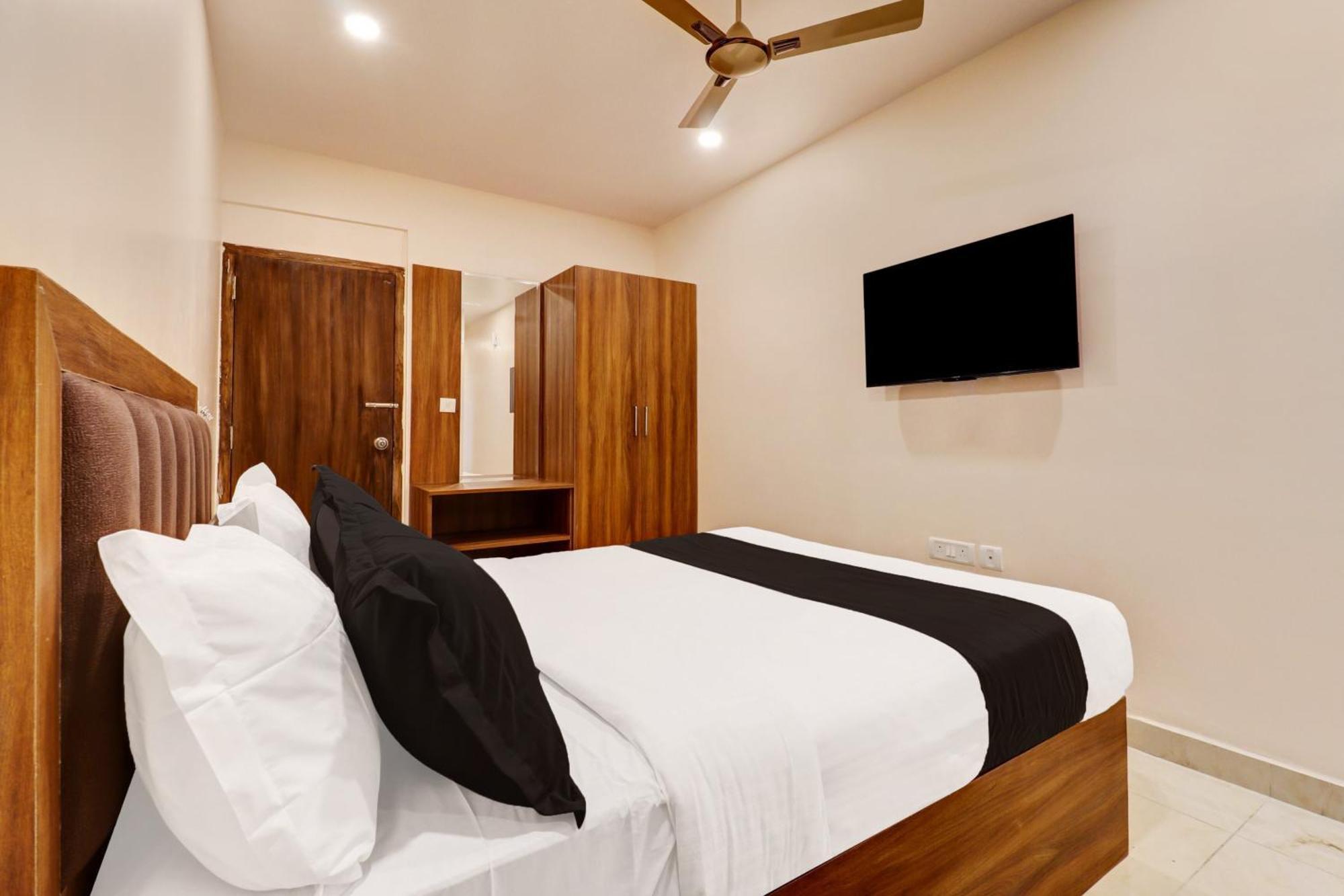 Super Townhouse Arekere Near Mithai Mahal 벵갈루루 외부 사진